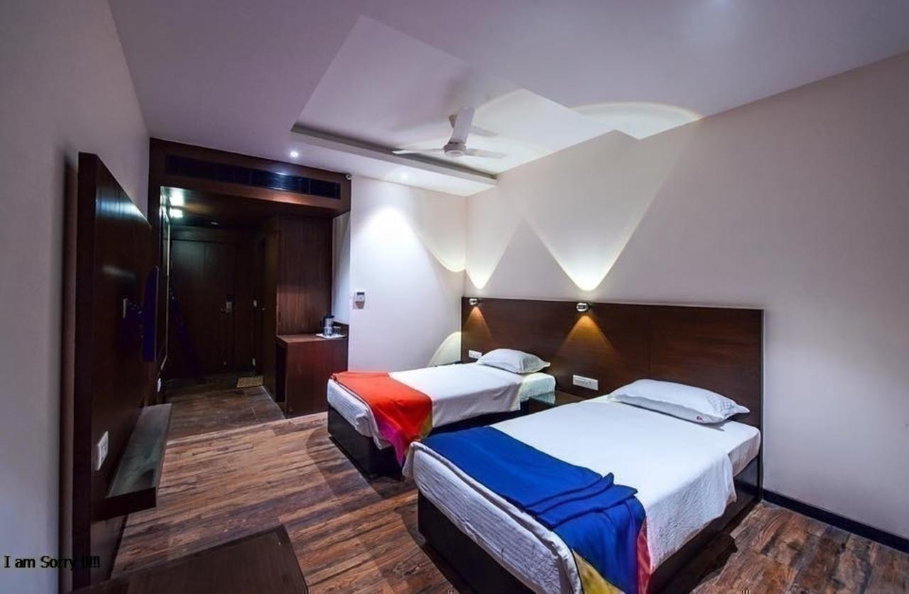 Hotel Atharva Ujjain Exterior foto